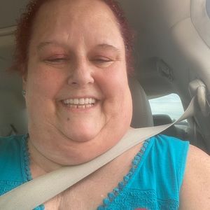 Meet your Posher, Linda